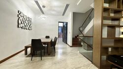 Sunrise Avenue (D28), Terrace #453731371